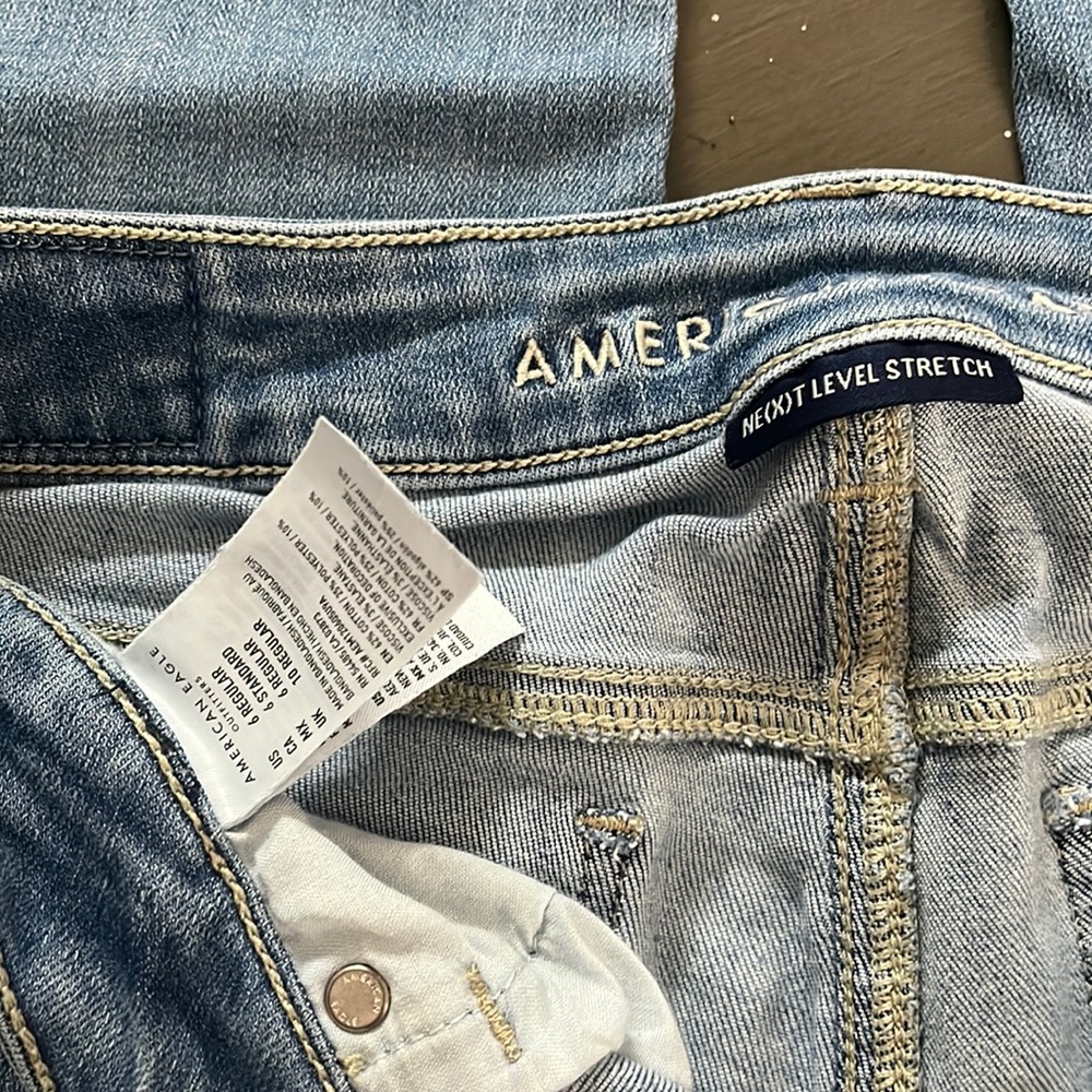 Light wash jeans